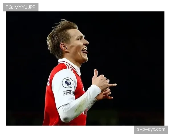 马丁·祖布门迪本赛季表现稳健，中场控制力持续提升