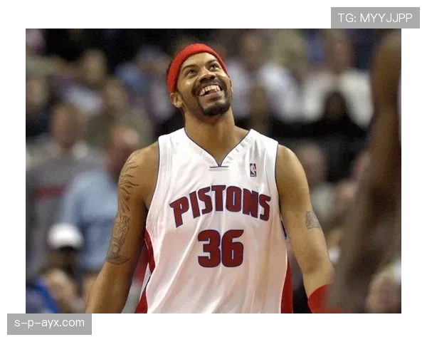 拉希德·华莱士无球牵制改变对手防守结构